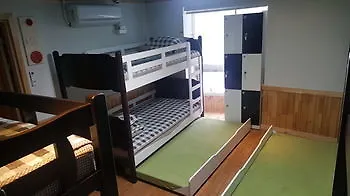 Dongbaekseom Guesthouse Hostel 2*, Busan