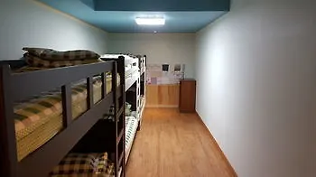 Dongbaekseom Guesthouse Hostel Busan
