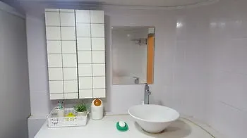 Dongbaekseom Guesthouse Hostel Hotel